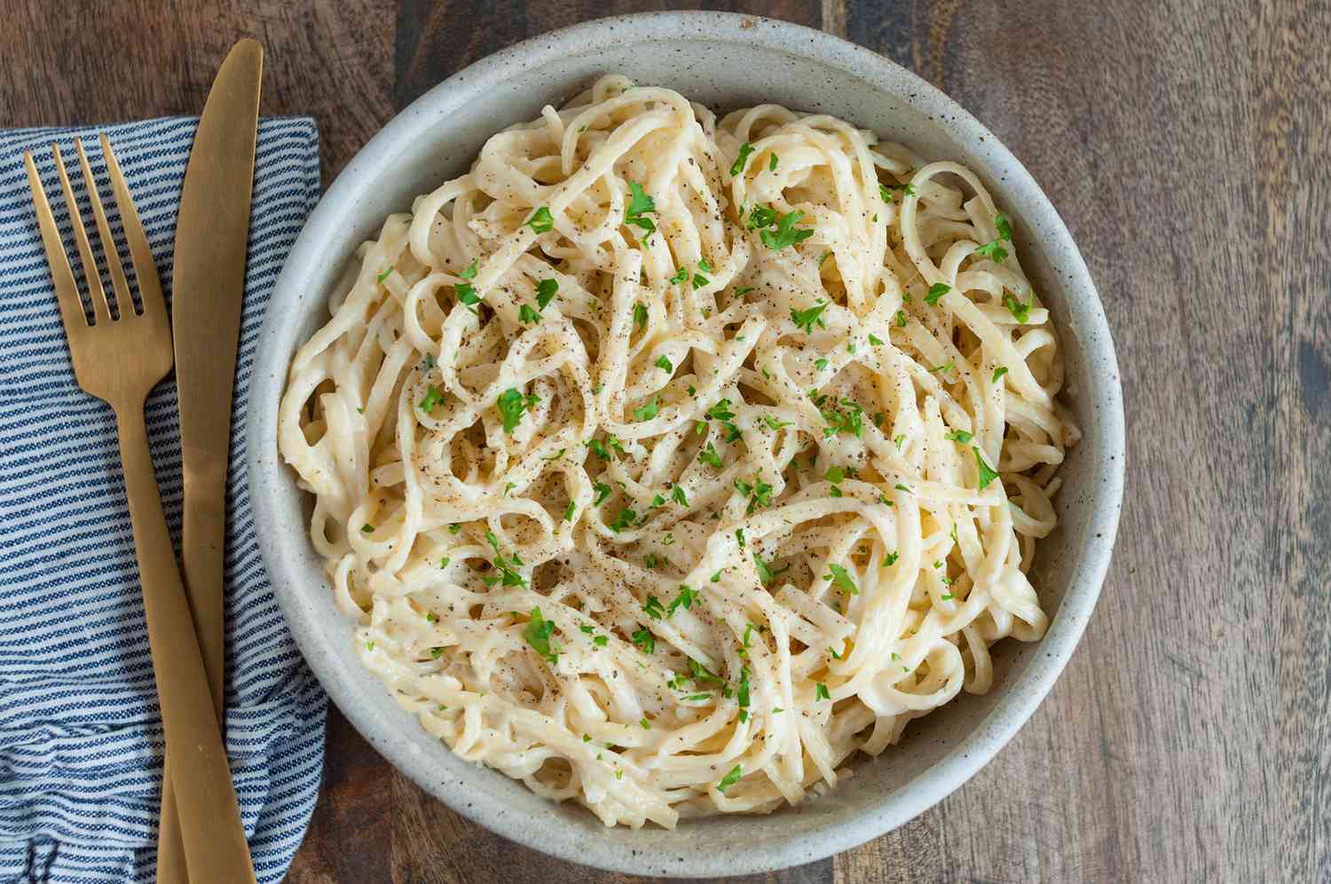Pasta with Alfredo Sauce