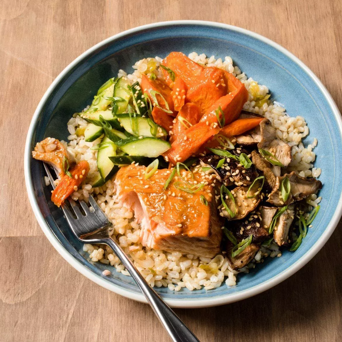 Grilled Salmon Rice Bowl